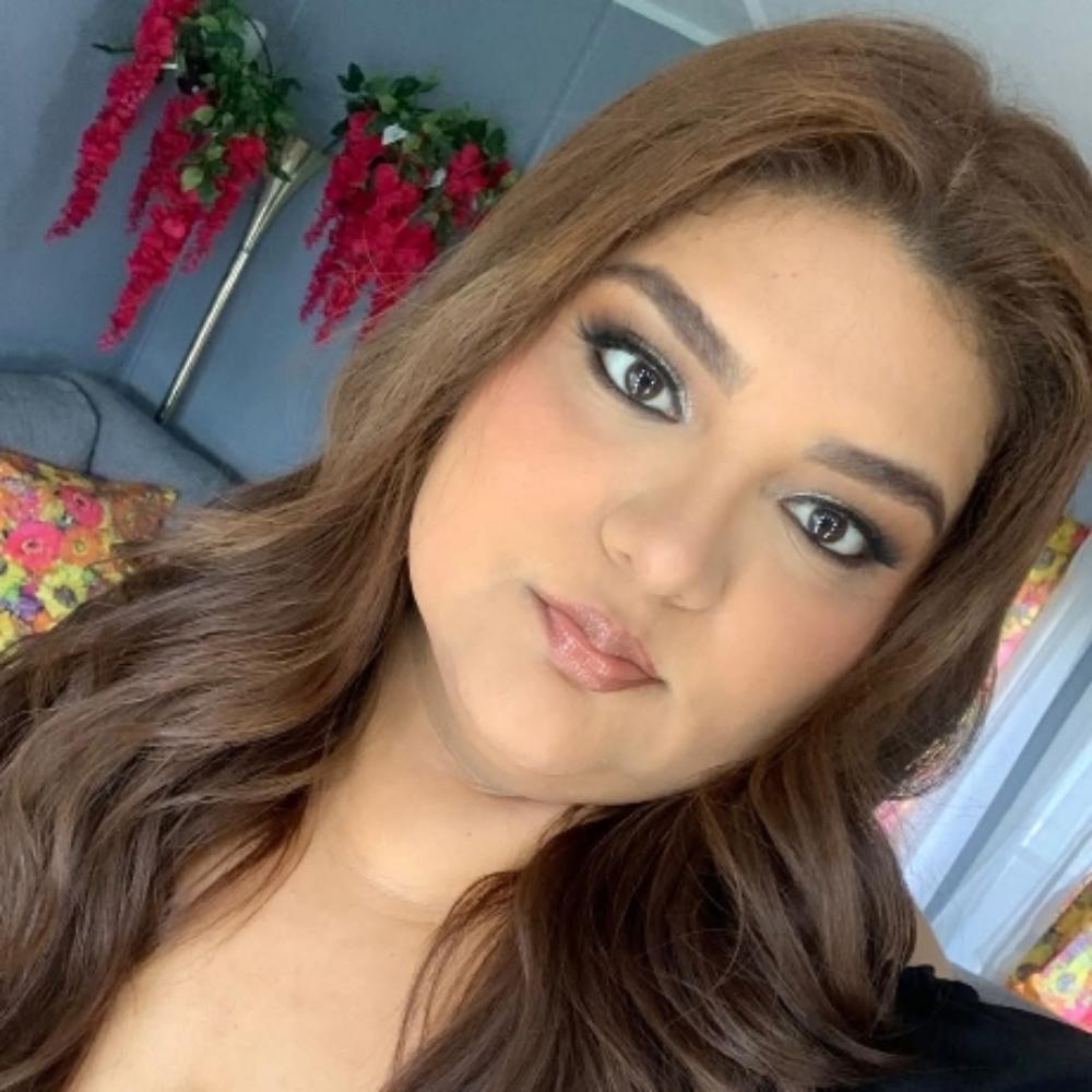 Daniela, Cosmetologist / Makeup Artist / Nail Tech at Act 1